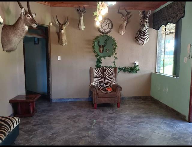 5 BEDROOM HOUSE FOR SALE IN KOOKRUS